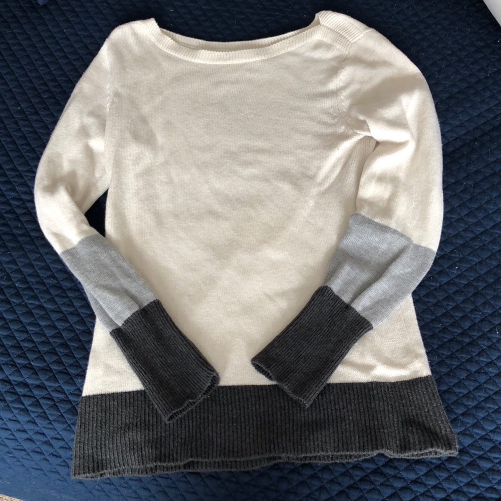 Weekend Sale! Tricolor Gap Sweater